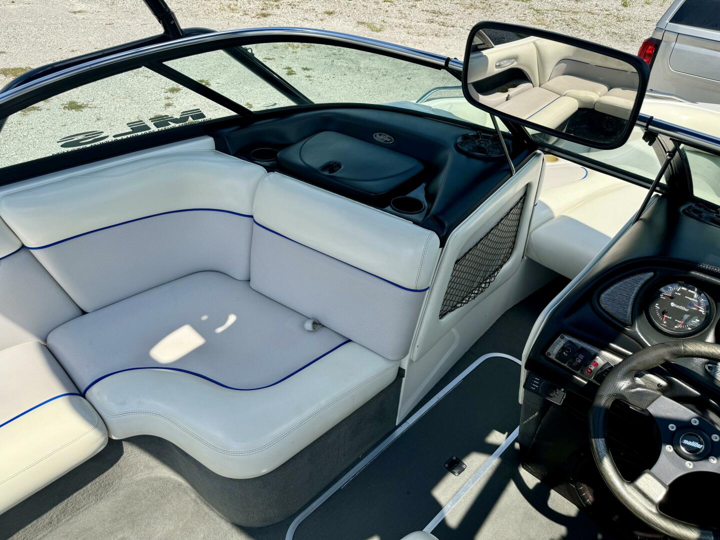 Slide: The Image of Malibu Wakesetter 21 VLX 2003 - 32