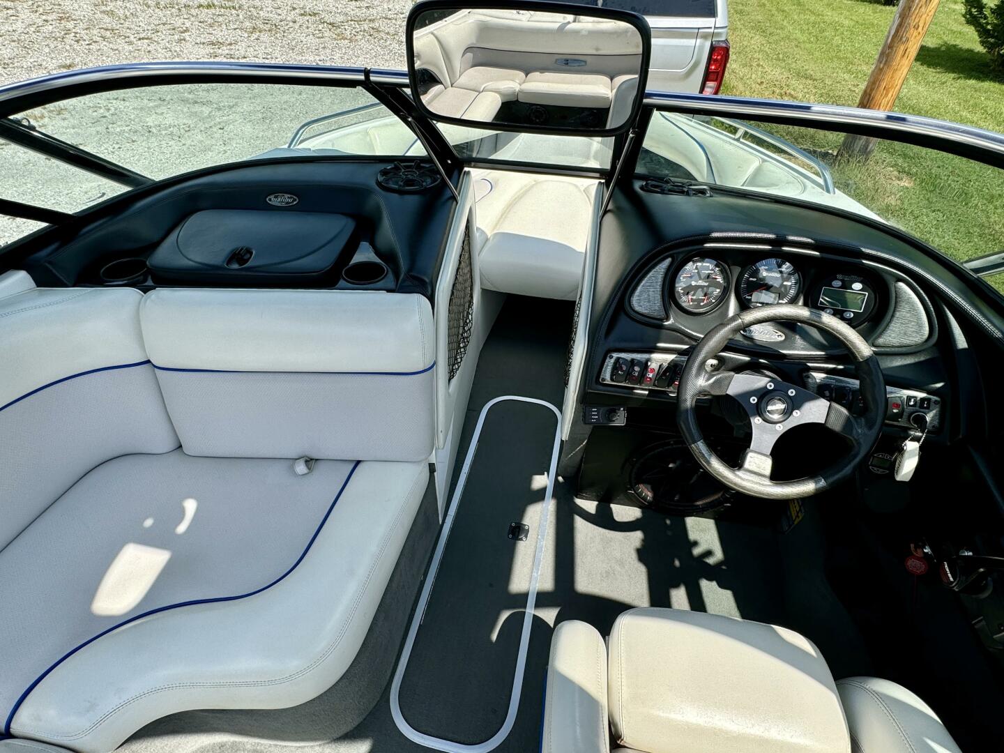 Slide: The Image of Malibu Wakesetter 21 VLX 2003 - 35