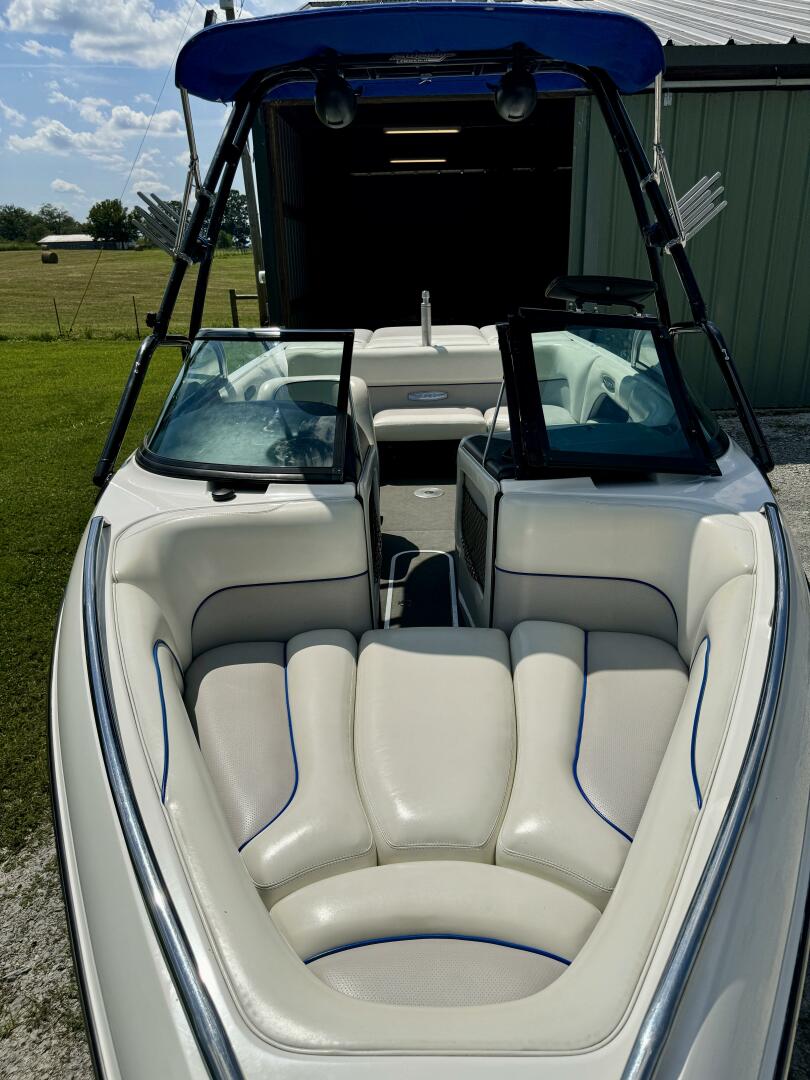 Slide: The Image of Malibu Wakesetter 21 VLX 2003 - 42