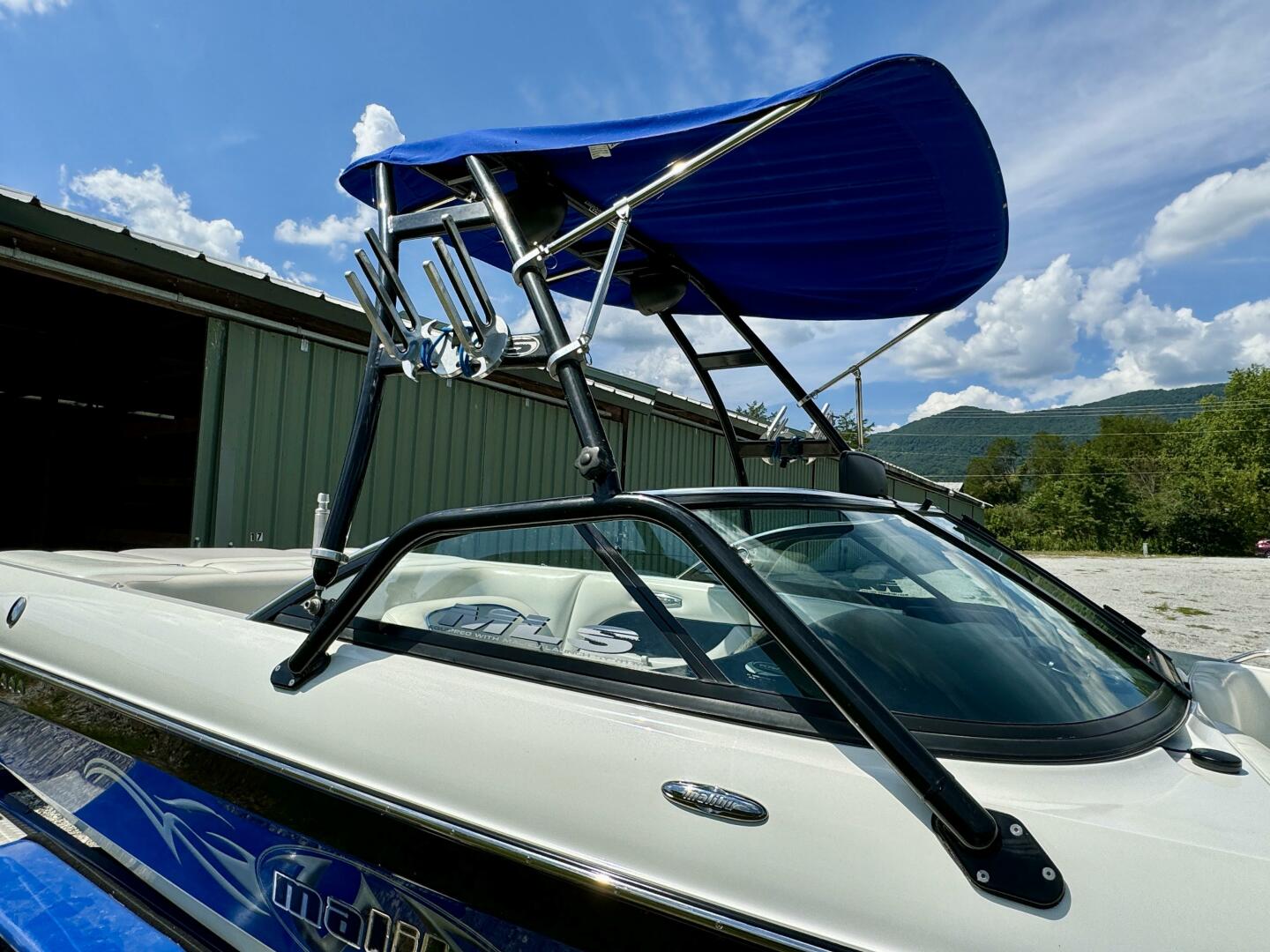 Slide: The Image of Malibu Wakesetter 21 VLX 2003 - 49