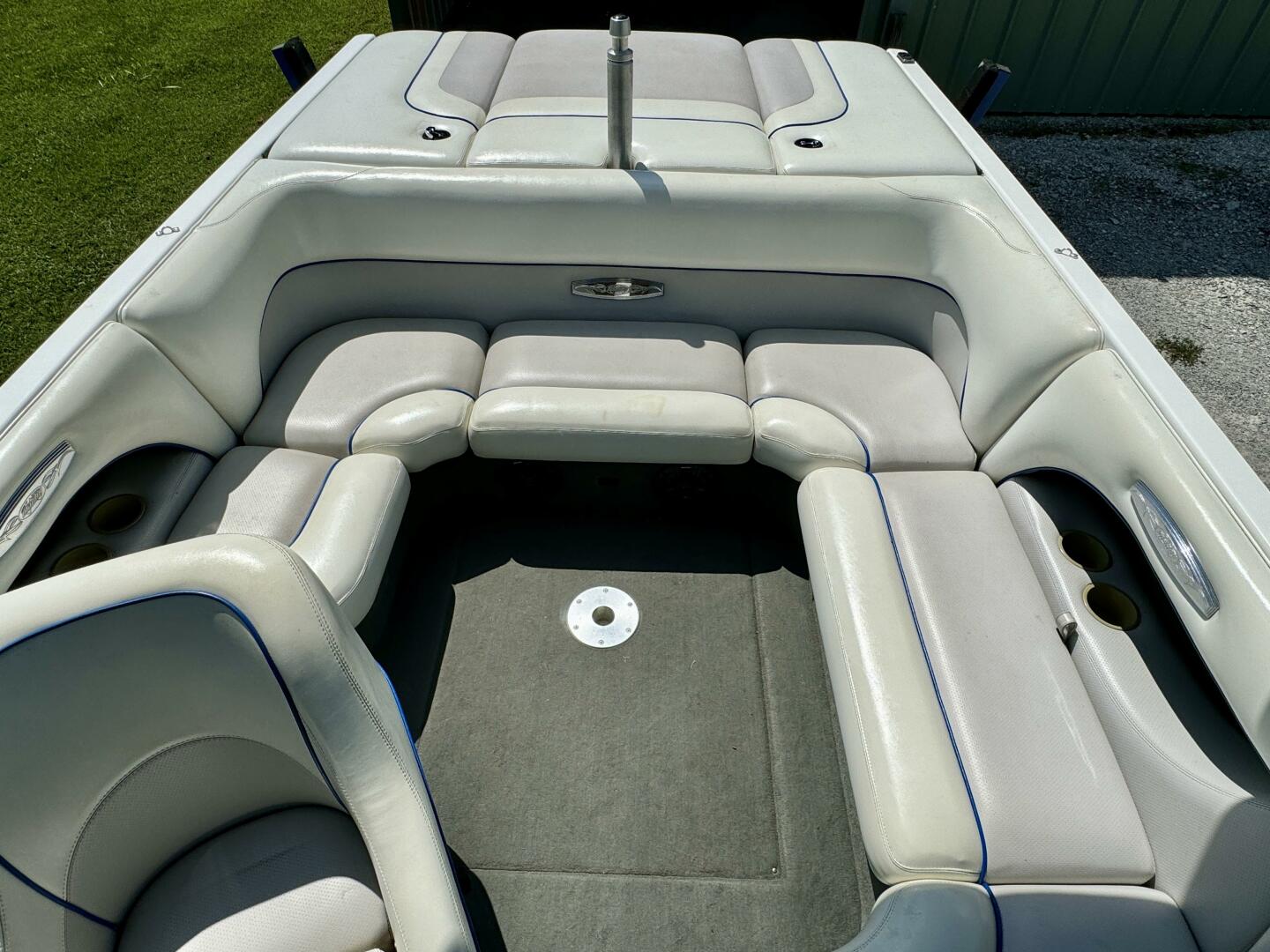 Slide: The Image of Malibu Wakesetter 21 VLX 2003 - 50