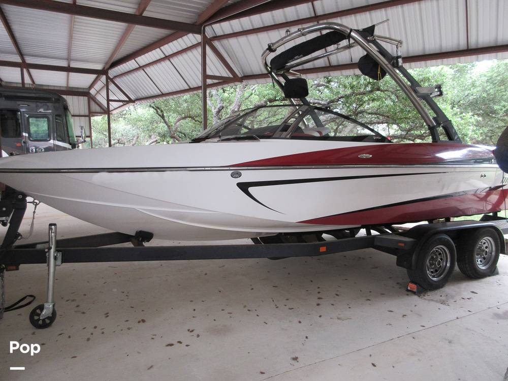 Slide: The Image of Malibu Wakesetter 21 VLX 2012 - 14289655