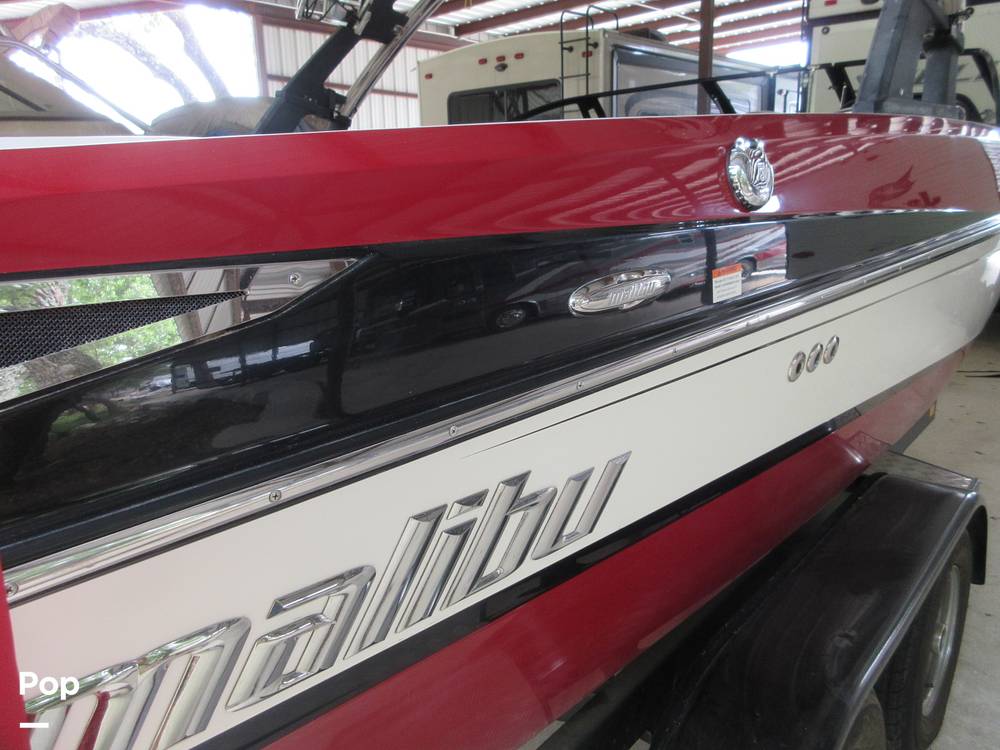 Slide: The Image of Malibu Wakesetter 21 VLX 2012 - 14289671