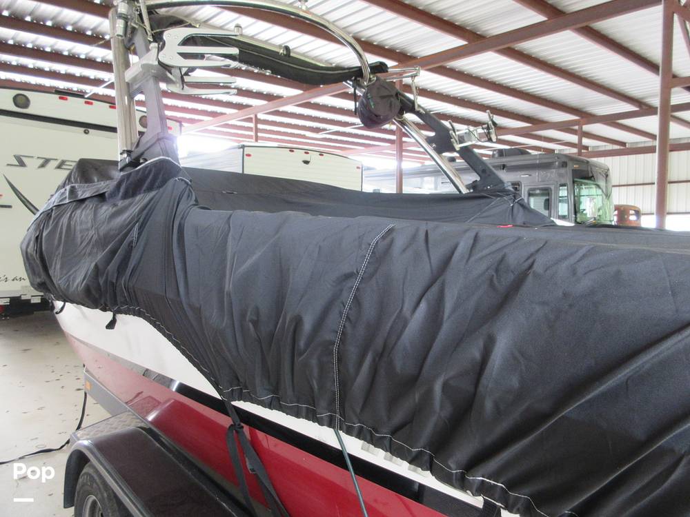 Slide: The Image of Malibu Wakesetter 21 VLX 2012 - 14289652
