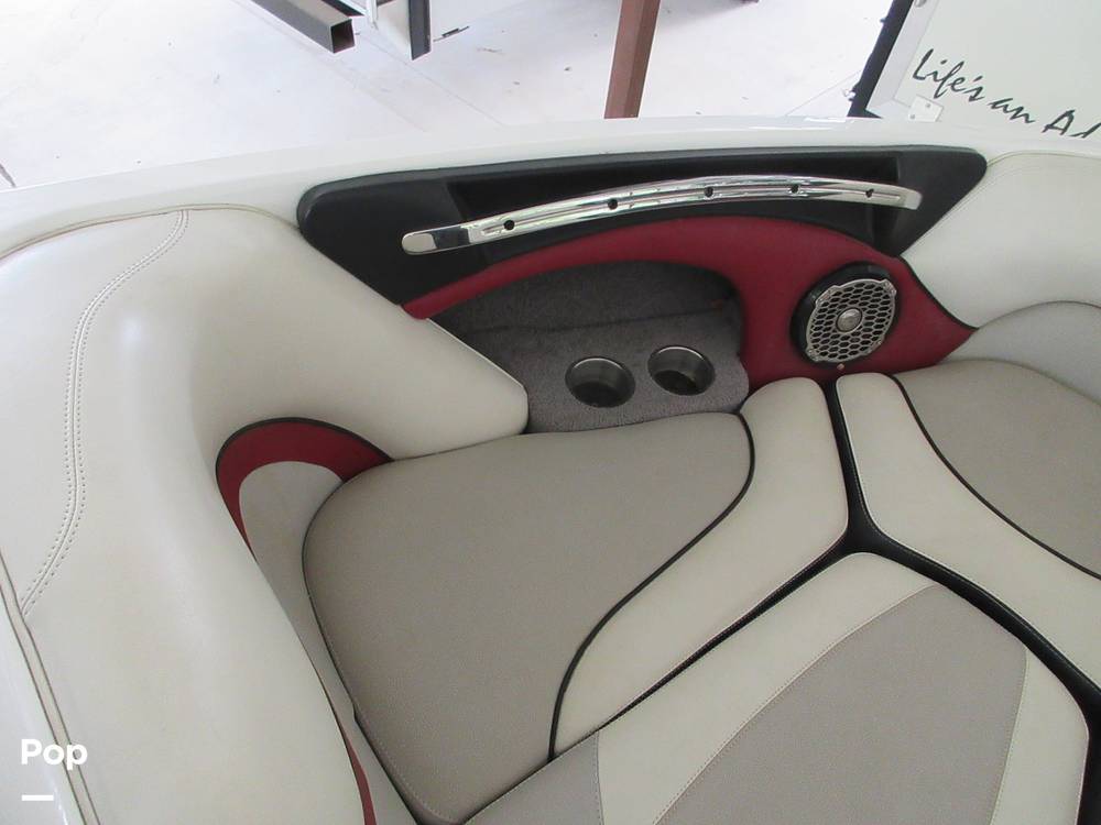Slide: The Image of Malibu Wakesetter 21 VLX 2012 - 14289717