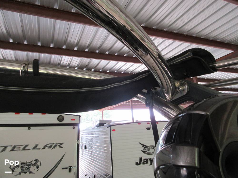 Slide: The Image of Malibu Wakesetter 21 VLX 2012 - 14289739