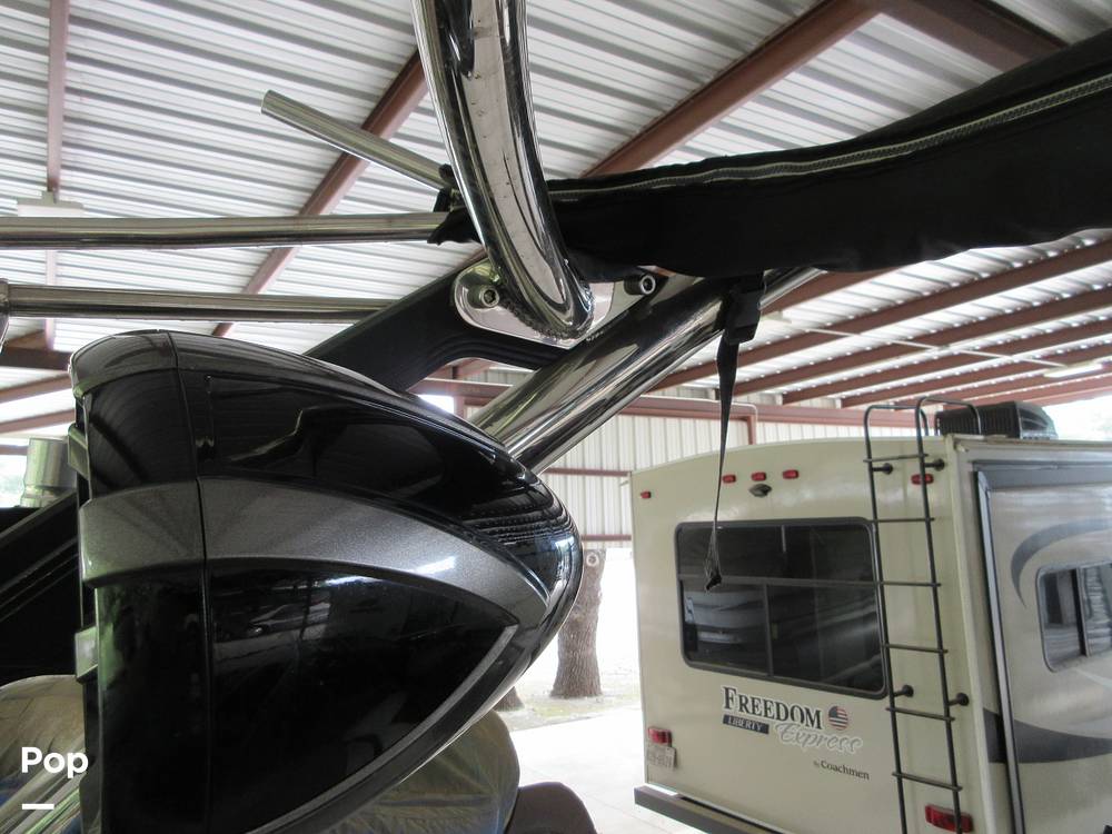 Slide: The Image of Malibu Wakesetter 21 VLX 2012 - 14289745