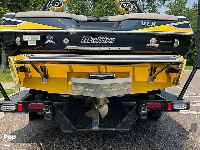 Slide: The Image of Malibu Wakesetter 21 VLX 2014 - 15755849