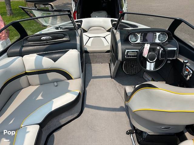 Slide: The Image of Malibu Wakesetter 21 VLX 2014 - 15750426