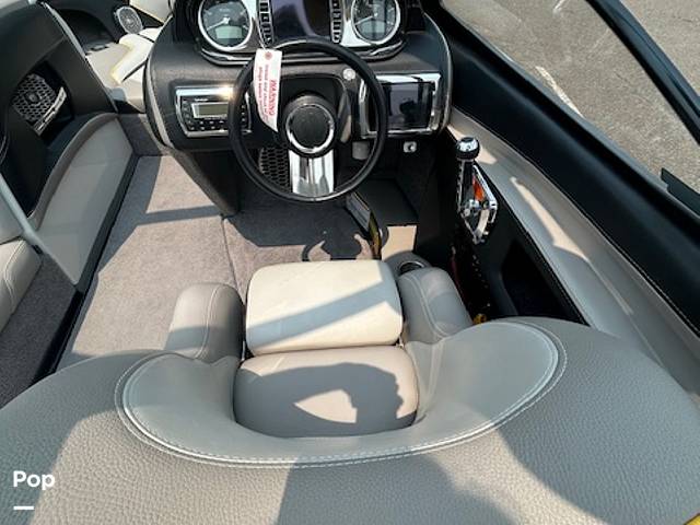 Slide: The Image of Malibu Wakesetter 21 VLX 2014 - 15750428