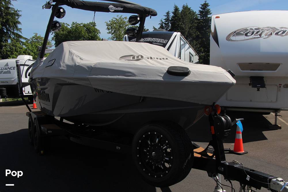 Slide: The Image of Malibu Wakesetter 22 LSV 2021 - 14287262