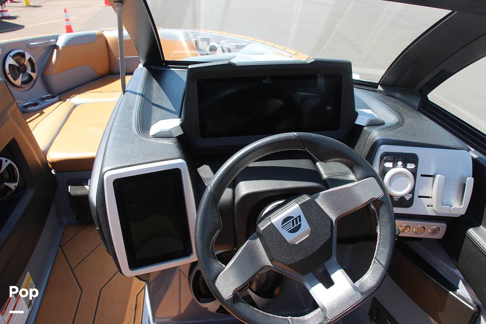 Slide: The Image of Malibu Wakesetter 22 LSV 2021 - 14287290