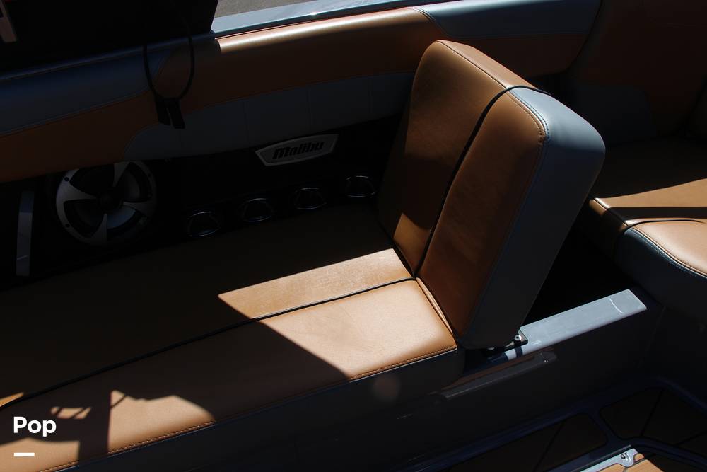 Slide: The Image of Malibu Wakesetter 22 LSV 2021 - 14287300
