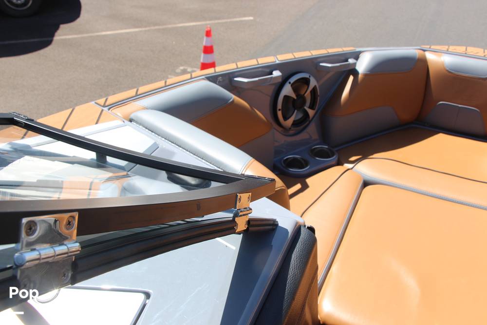 Slide: The Image of Malibu Wakesetter 22 LSV 2021 - 14287312