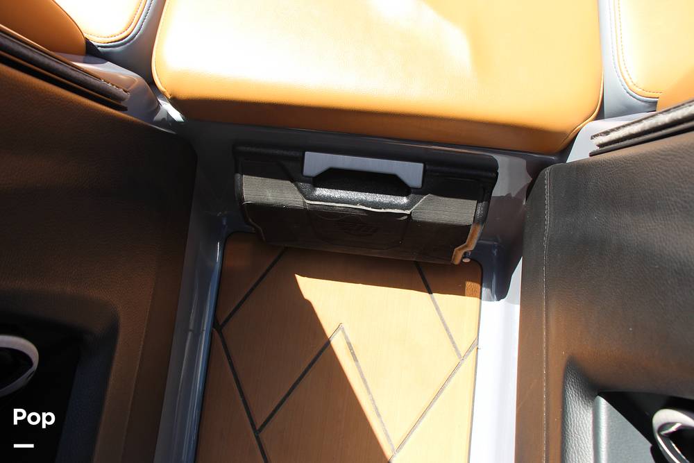 Slide: The Image of Malibu Wakesetter 22 LSV 2021 - 14287320