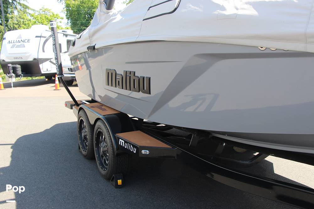 Slide: The Image of Malibu Wakesetter 22 LSV 2021 - 14287264