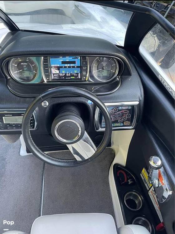 Slide: The Image of Malibu Wakesetter 22MXZ 2014 - 15423023