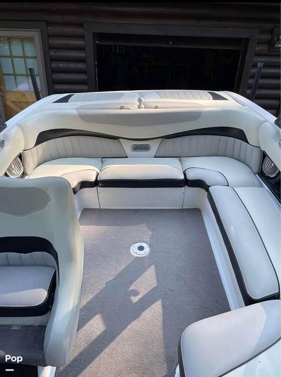Slide: The Image of Malibu Wakesetter 22MXZ 2014 - 15423025