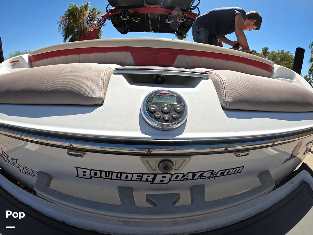 Slide: The Image of Malibu Wakesetter 22MXZ 2015 - 10854646