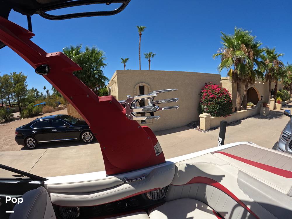 Slide: The Image of Malibu Wakesetter 22MXZ 2015 - 10854679