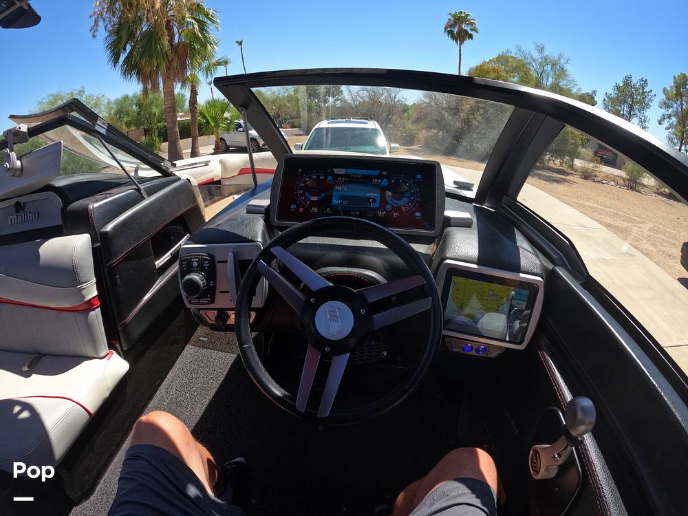 Slide: The Image of Malibu Wakesetter 22MXZ 2015 - 10854698