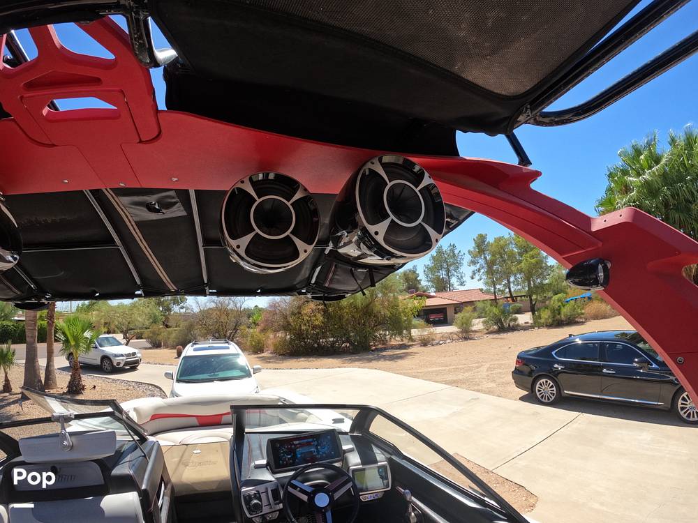 Slide: The Image of Malibu Wakesetter 22MXZ 2015 - 10854699
