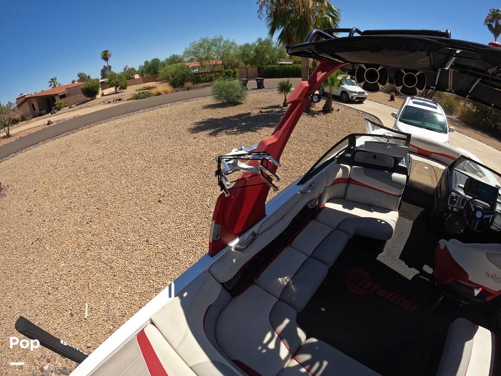Slide: The Image of Malibu Wakesetter 22MXZ 2015 - 10854880
