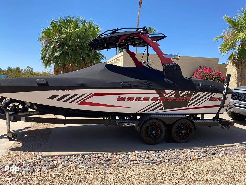 Slide: The Image of Malibu Wakesetter 22MXZ 2015 - 10854622