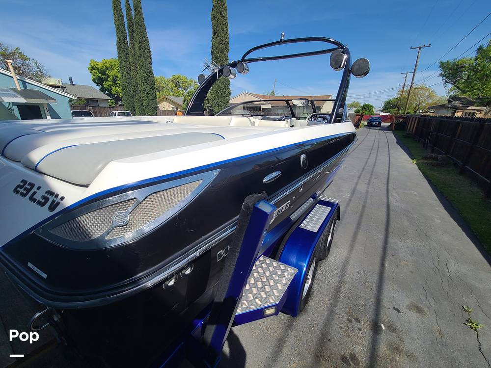 Slide: The Image of Malibu Wakesetter 23 LSV 2005 - 14040552