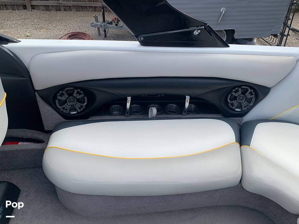 Slide: The Image of Malibu Wakesetter 23 LSV 2008 - 35