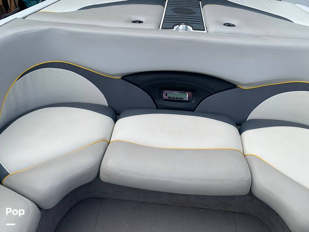 Slide: The Image of Malibu Wakesetter 23 LSV 2008 - 37