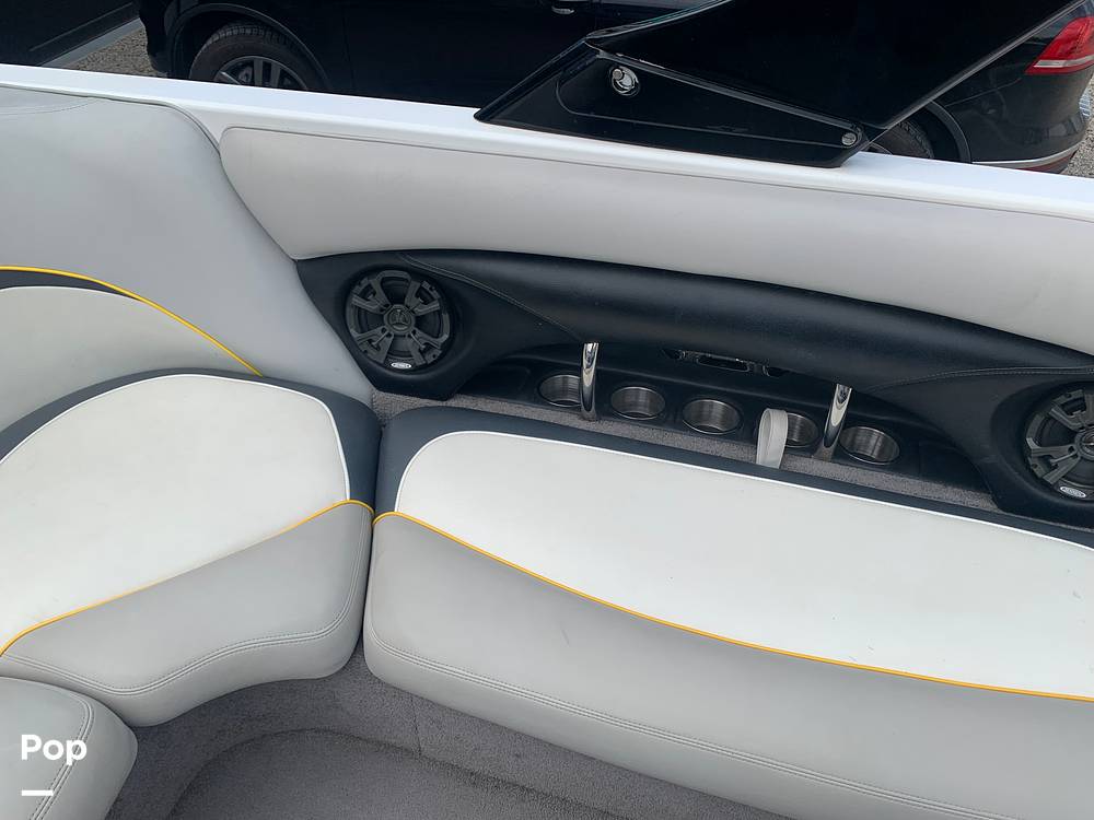 Slide: The Image of Malibu Wakesetter 23 LSV 2008 - 39
