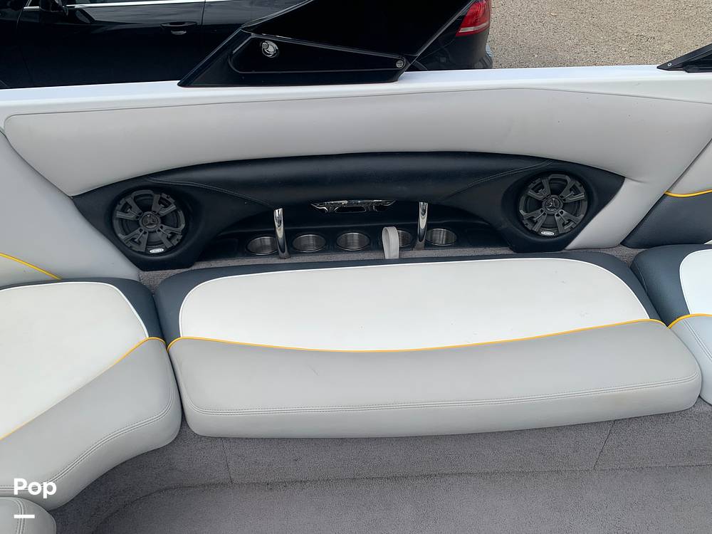 Slide: The Image of Malibu Wakesetter 23 LSV 2008 - 40