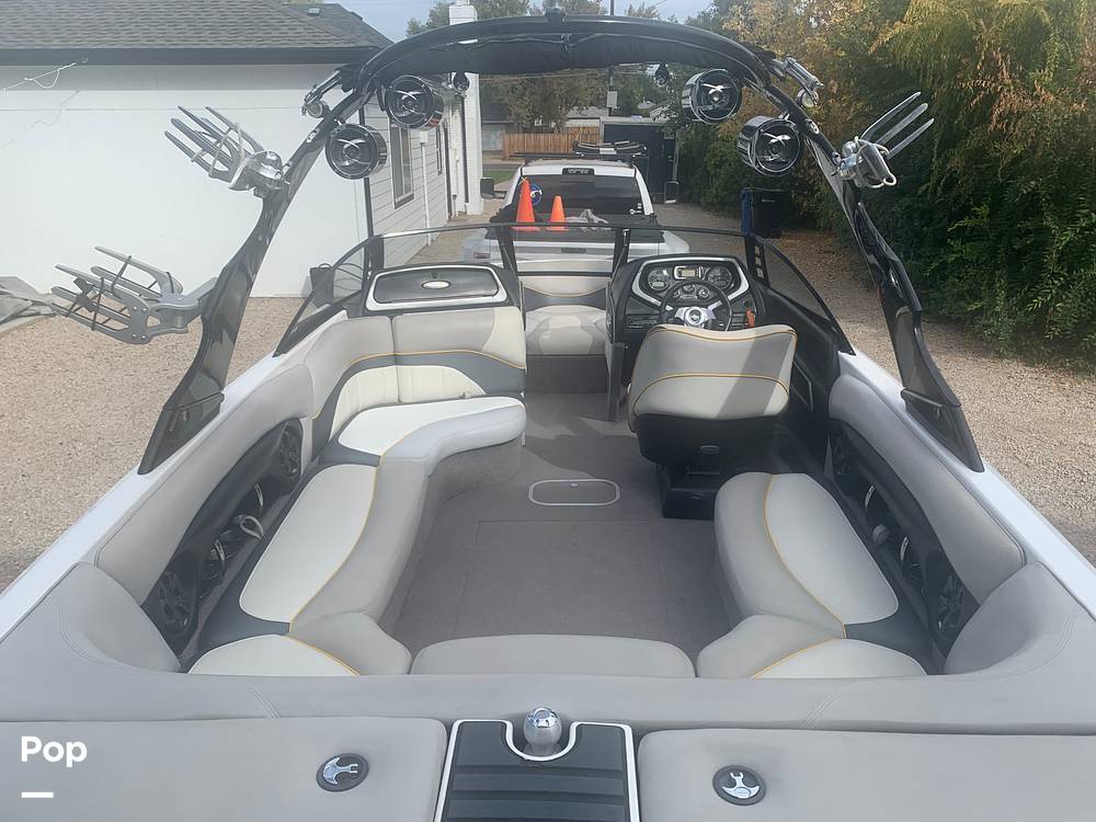 Slide: The Image of Malibu Wakesetter 23 LSV 2008 - 5