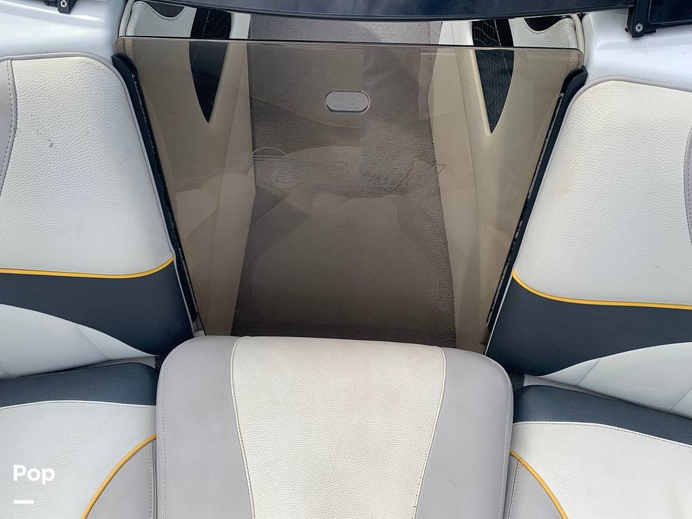Slide: The Image of Malibu Wakesetter 23 LSV 2008 - 50