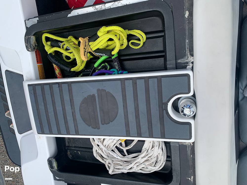 Slide: The Image of Malibu Wakesetter 23 LSV 2008 - 54