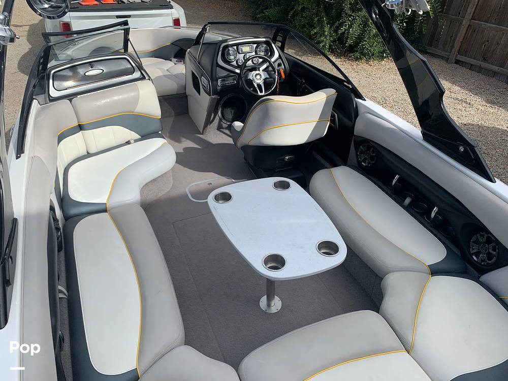 Slide: The Image of Malibu Wakesetter 23 LSV 2008 - 75