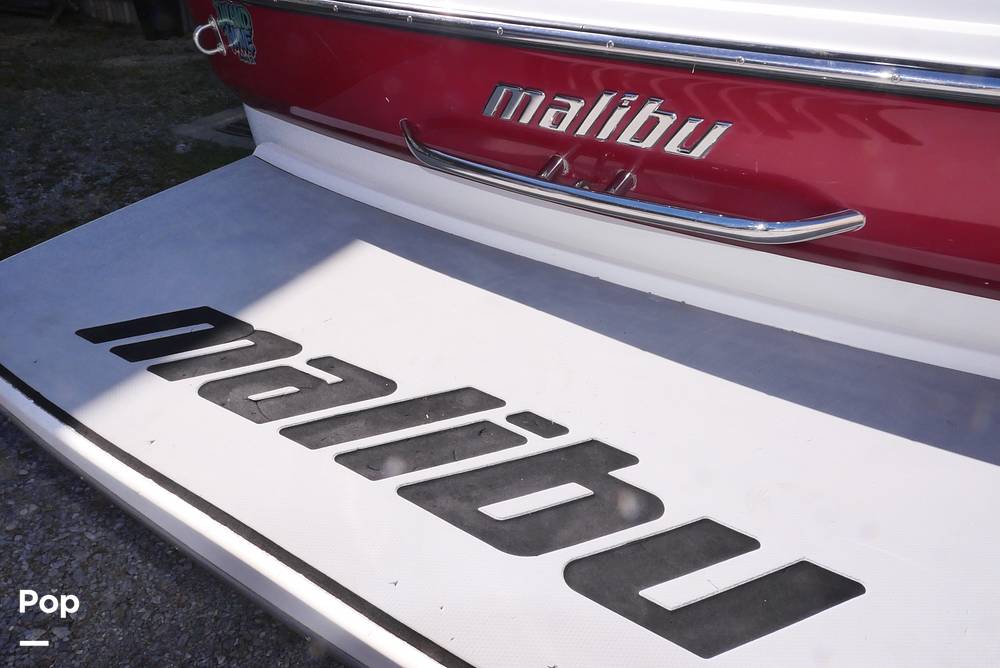 Slide: The Image of Malibu Wakesetter 23 LSV 2011 - 15209431