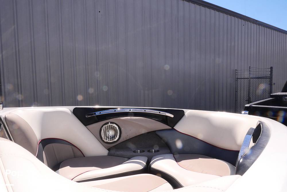 Slide: The Image of Malibu Wakesetter 23 LSV 2011 - 15209435