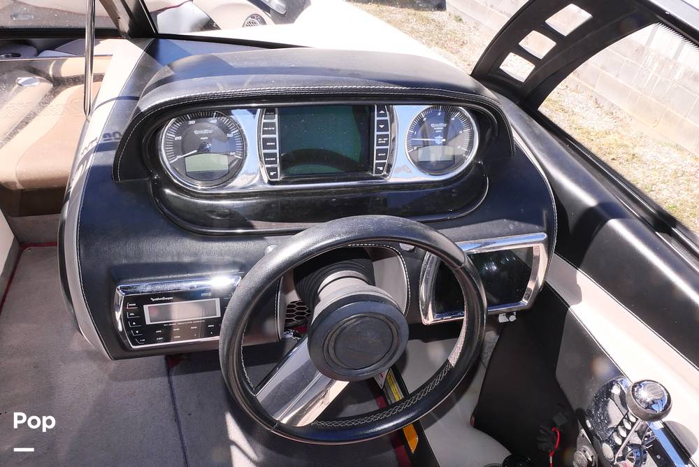 Slide: The Image of Malibu Wakesetter 23 LSV 2011 - 15209441