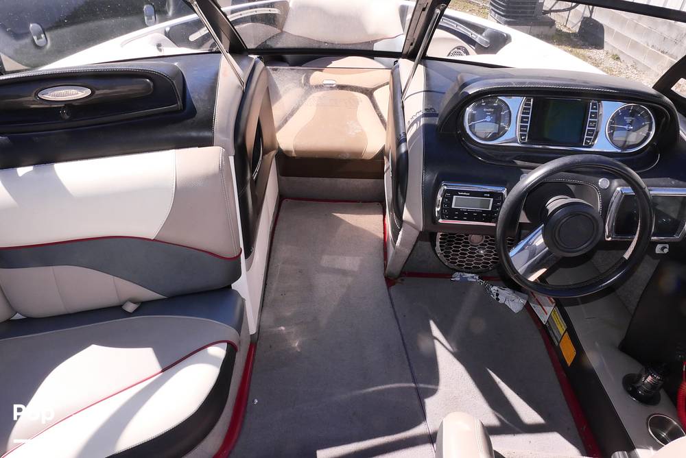 Slide: The Image of Malibu Wakesetter 23 LSV 2011 - 15209444