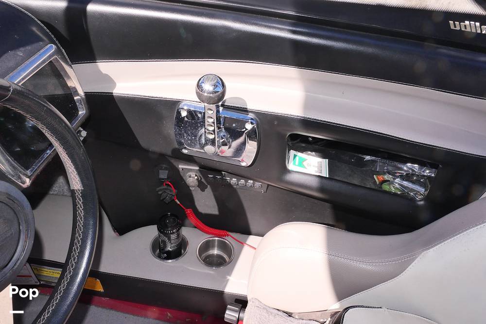 Slide: The Image of Malibu Wakesetter 23 LSV 2011 - 15209451