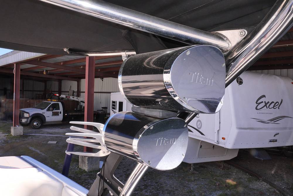 Slide: The Image of Malibu Wakesetter 23 LSV 2011 - 15209458