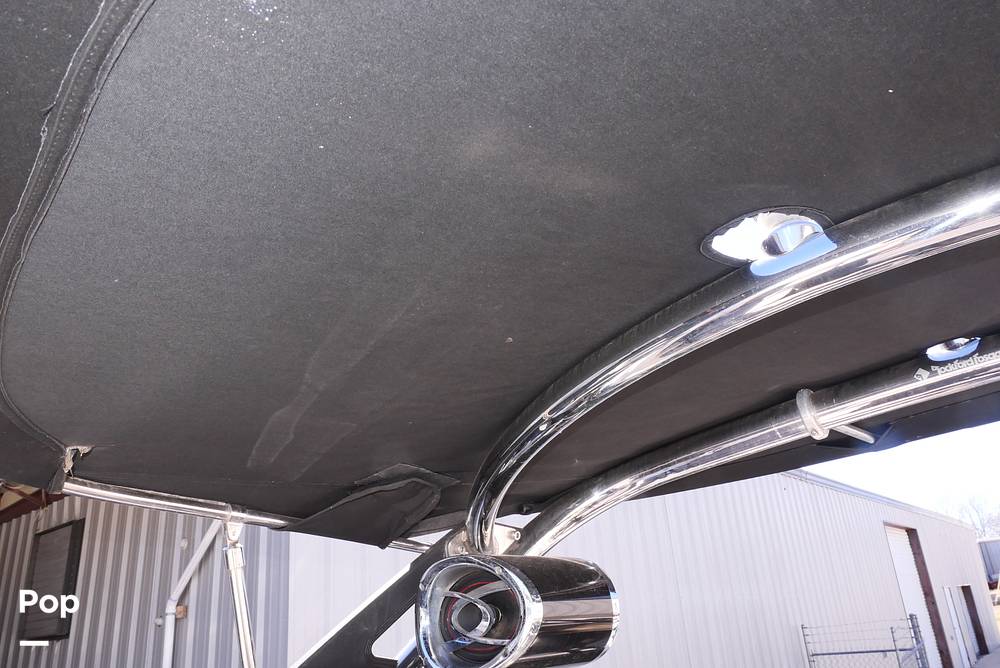 Slide: The Image of Malibu Wakesetter 23 LSV 2011 - 15209466