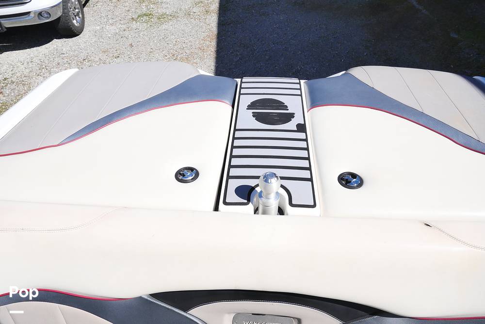 Slide: The Image of Malibu Wakesetter 23 LSV 2011 - 15209474