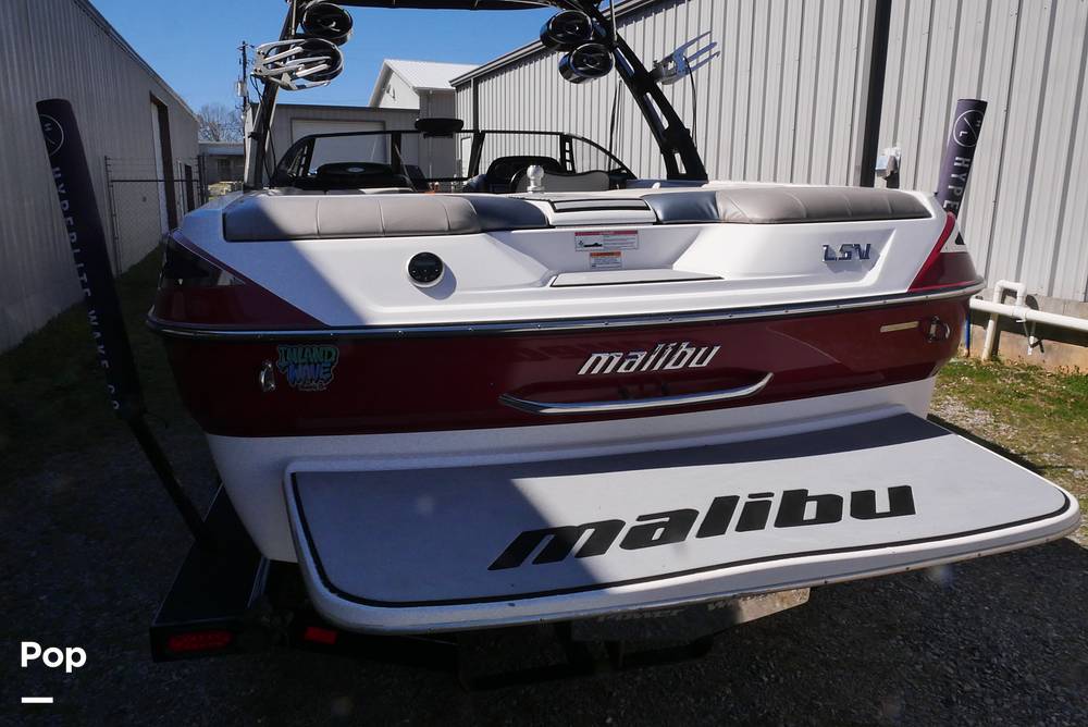 Slide: The Image of Malibu Wakesetter 23 LSV 2011 - 15209421