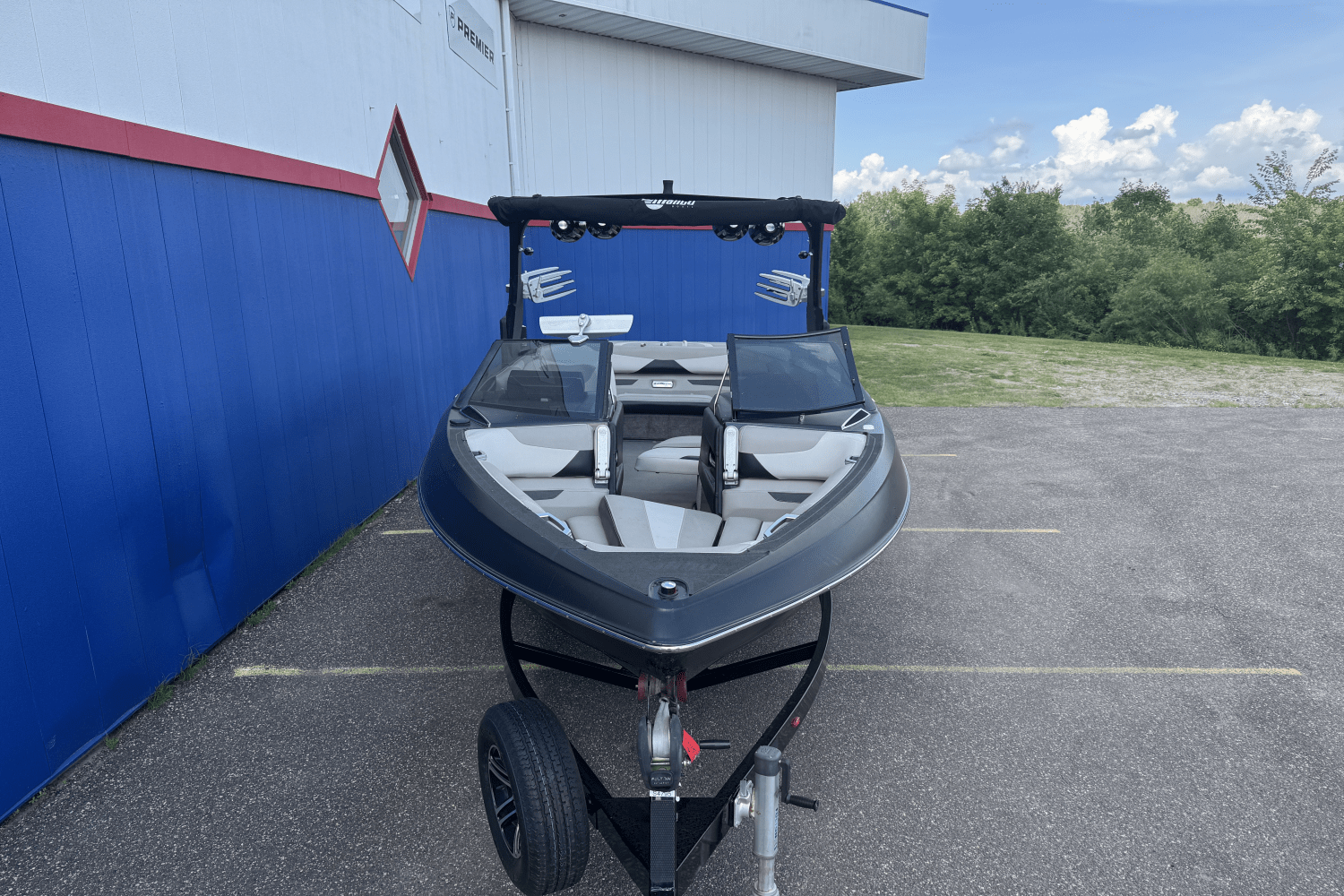 Slide: The Image of Malibu WAKESETTER 23 LSV 2015 - 1