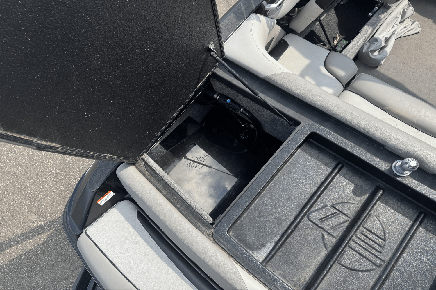 Slide: The Image of Malibu WAKESETTER 23 LSV 2015 - 11