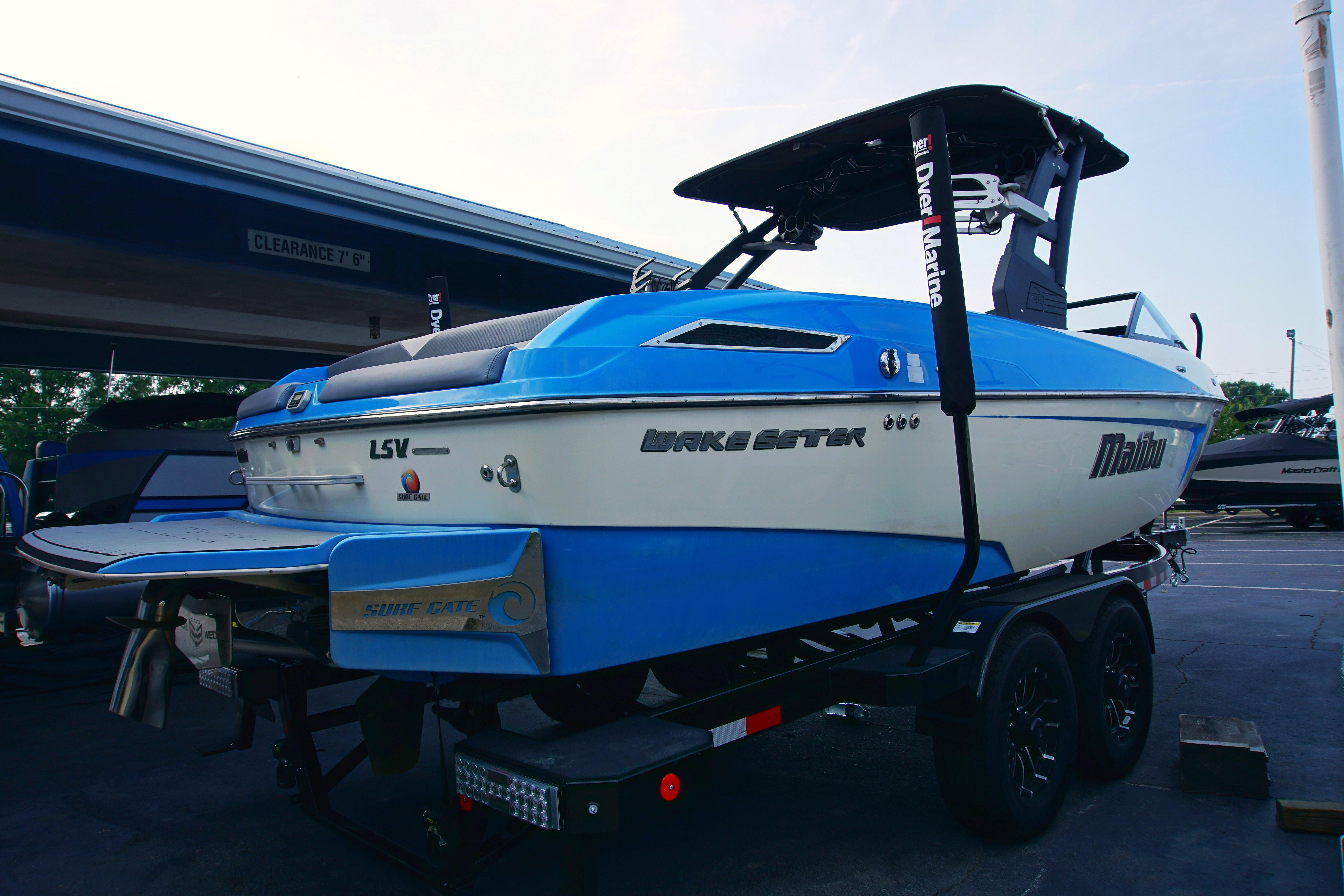 Slide: The Image of Malibu Wakesetter 23 LSV 2017 - 5