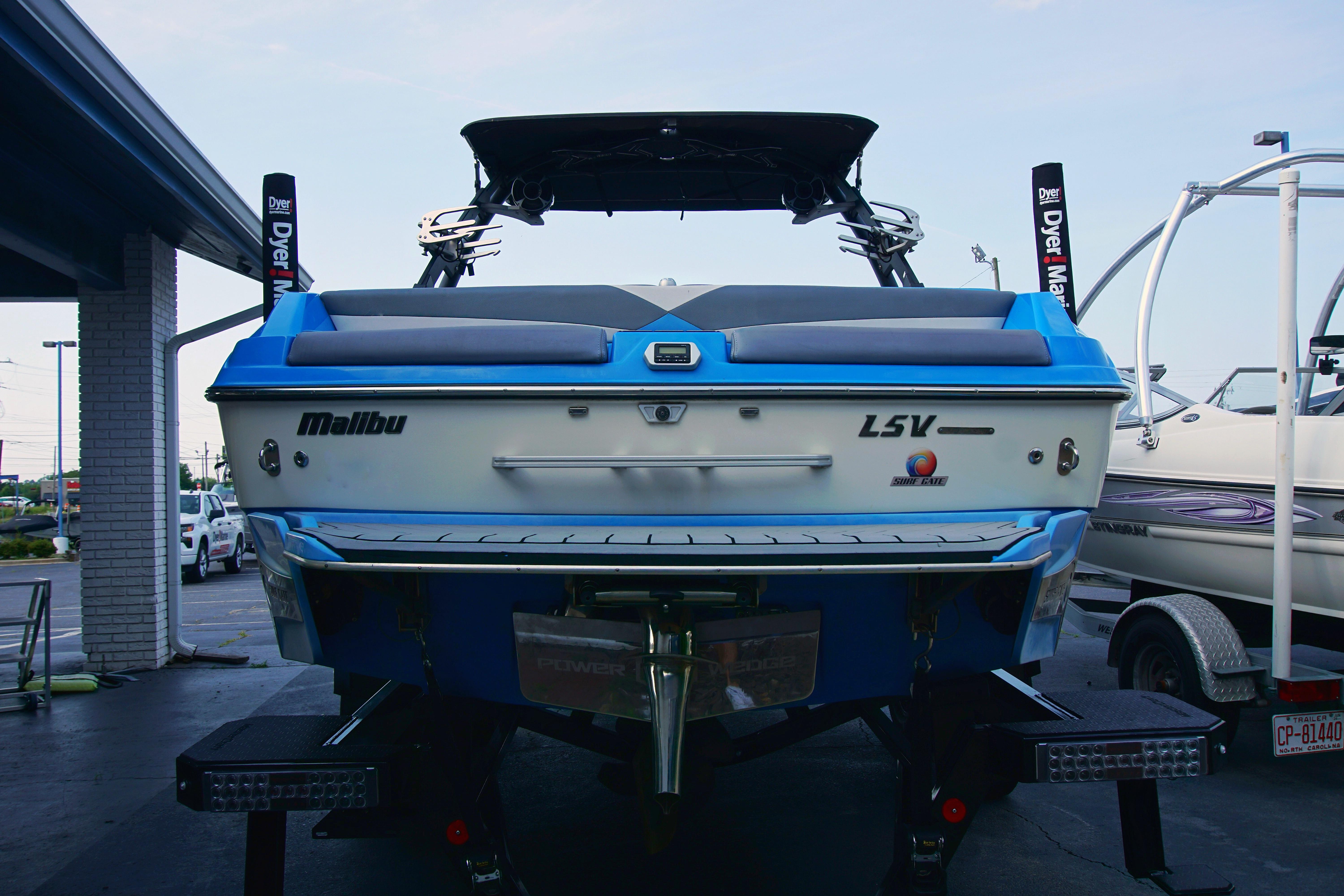 Slide: The Image of Malibu Wakesetter 23 LSV 2017 - 6